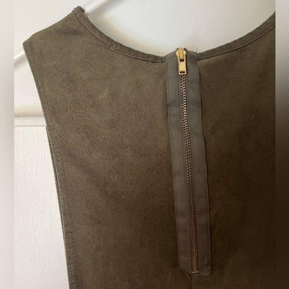 CHARLOTTE RUSSE Bodysuit - Picture 7 of 7